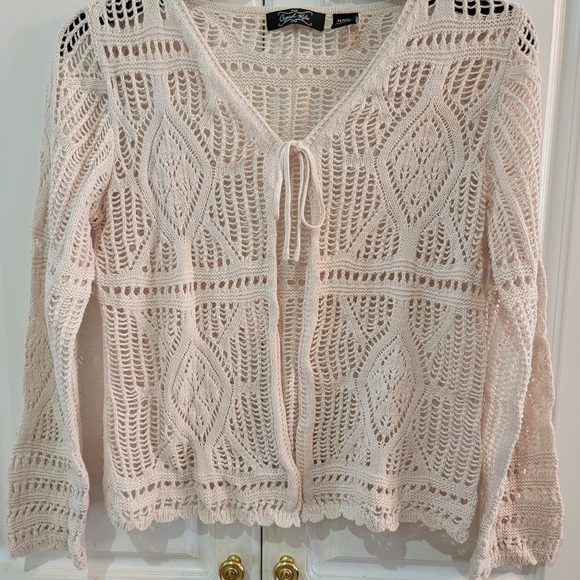 Cardigan - Picture 7 of 8